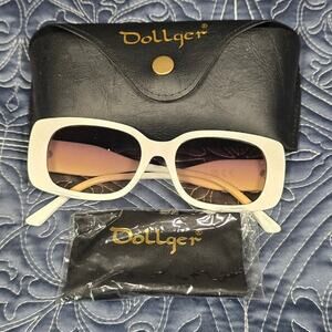 Dollger Oversized White Frame Sunglasses Gradient Lens Resort Glam